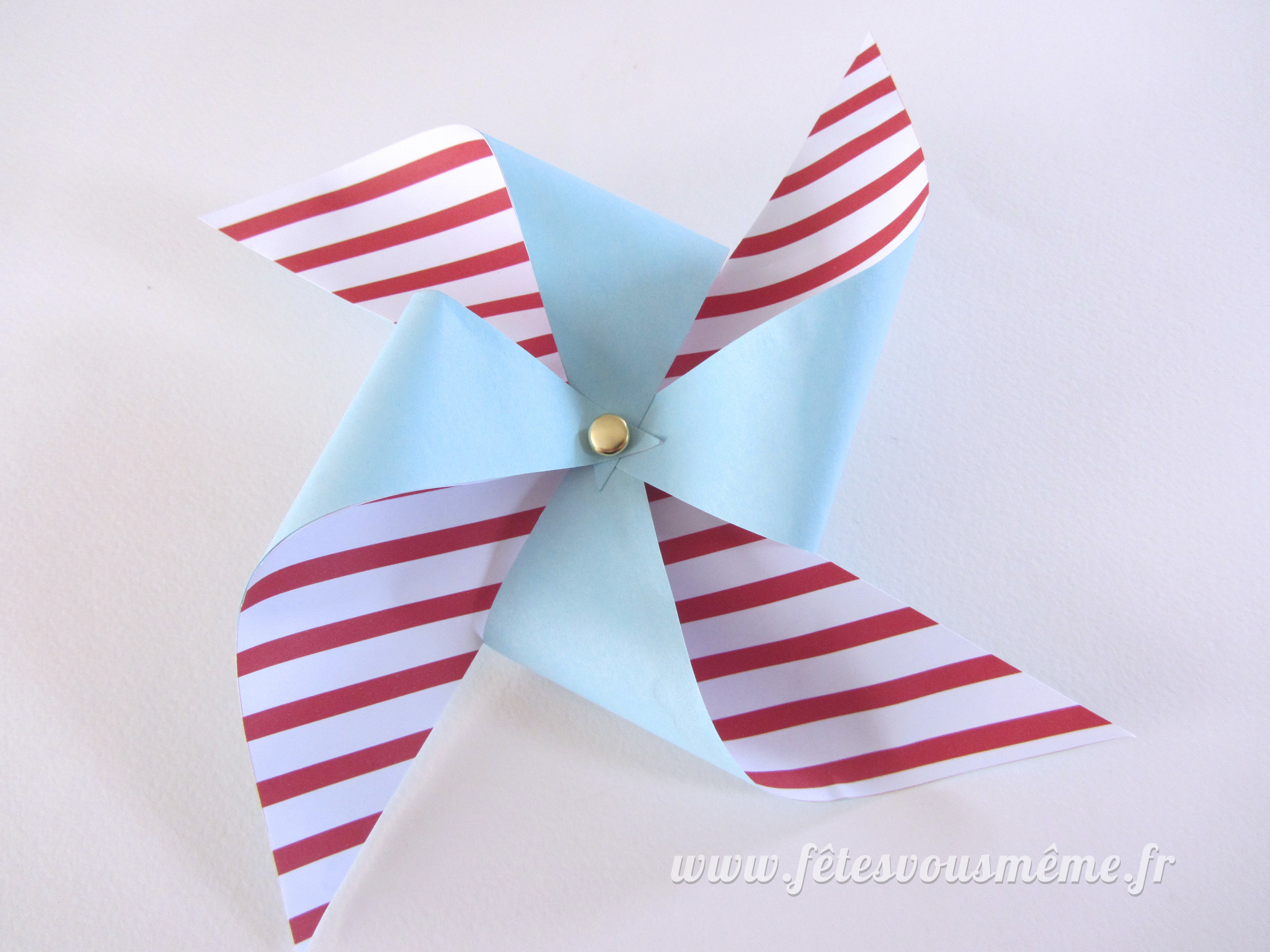 Tutoriel DIY Moulins à vent de papier