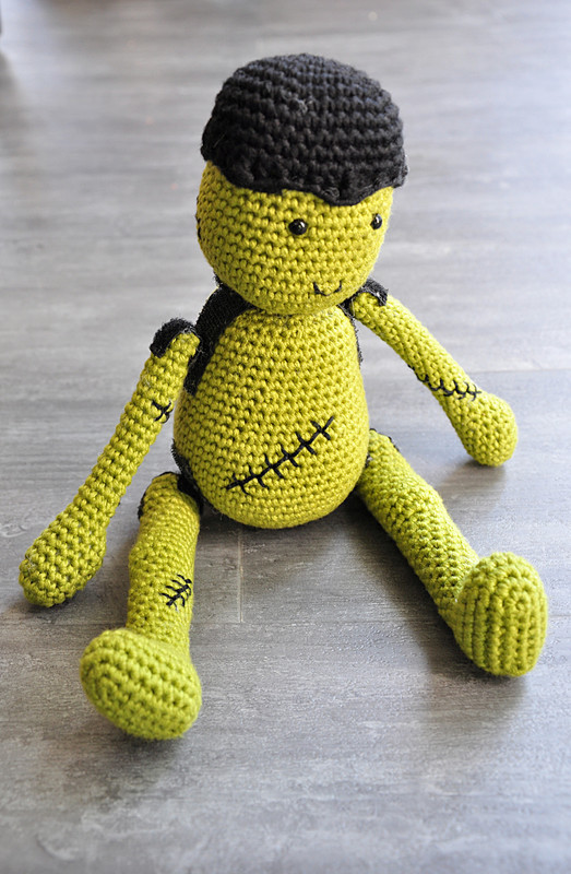 Oam creature crochet 40